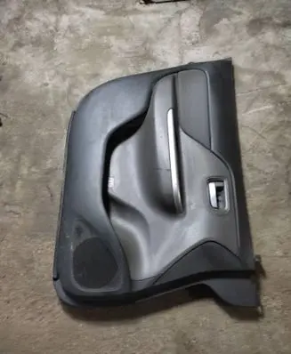Mitsubishi L200 Front door card panel trim 7221C553ZZ