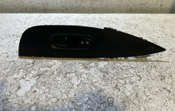 Nissan Qashqai Electric window control switch 809604EH0AX