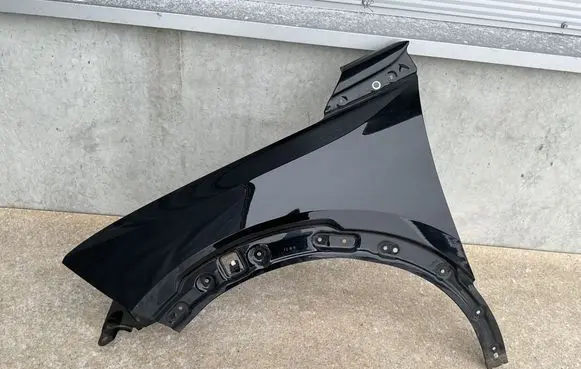 Opel Mokka B Fender 