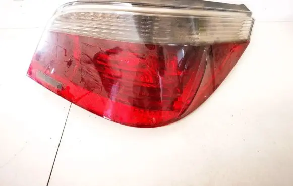 BMW 5 E60 E61 Rear/tail lights 6910768 2vp008679-067