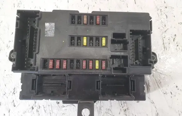 Peugeot Boxer Fuse module Y503440520109 1365823080