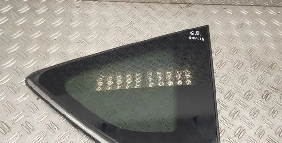 Toyota RAV 4 (XA40) Rear side window 