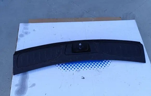 Dodge Durango Trunk/boot sill cover protection 1NE03DX9AC