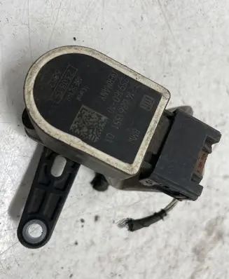 BMW 5 F10 F11 Headlight/headlamp level sensor 6861351