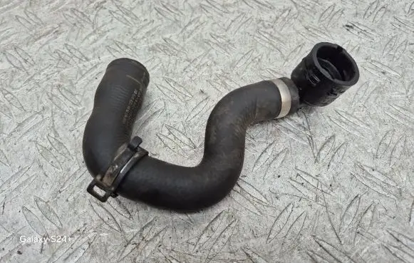 Skoda Octavia Mk3 (5E) Engine coolant pipe/hose 5Q0122073BK