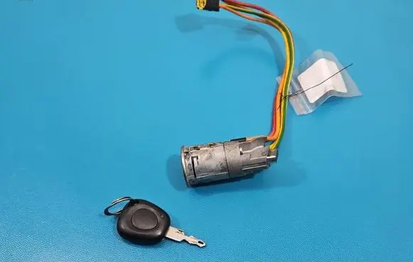 Renault Scenic I Ignition lock IMPRK1530364