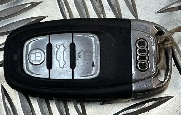 Audi A6 S6 C7 4G Ignition key/card 4G0959754K