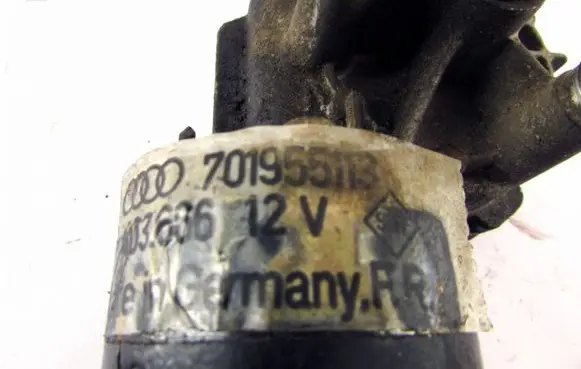 Volkswagen Transporter - Caravelle T4 Wiper motor 701955113