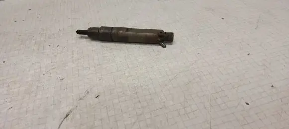 Seat Ibiza II (6k) Fuel injector 038130201G