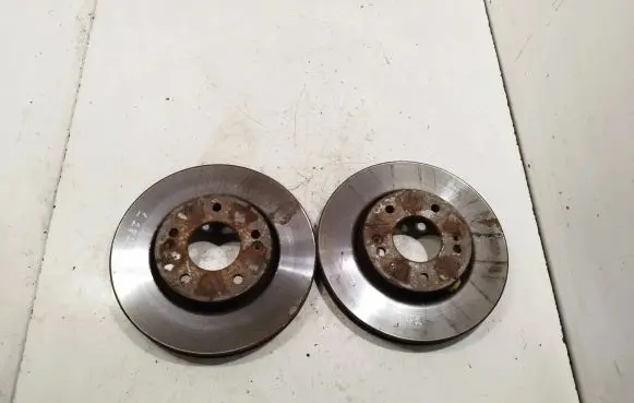 Hyundai ix20 Front brake disc