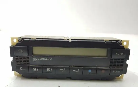 Volkswagen PASSAT B5 Climate control unit 5HB00761700 1J1907044