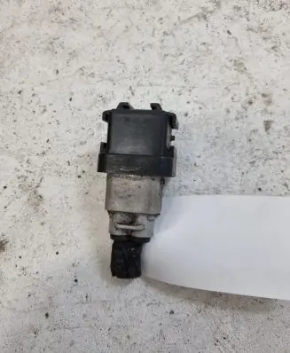 Toyota Avensis T250 Glow plug pre-heat relay 2861067010
