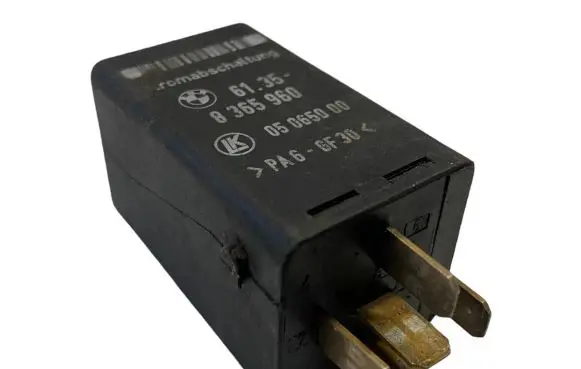 Land Rover Range Rover L322 Other relay 8365960 61358365960