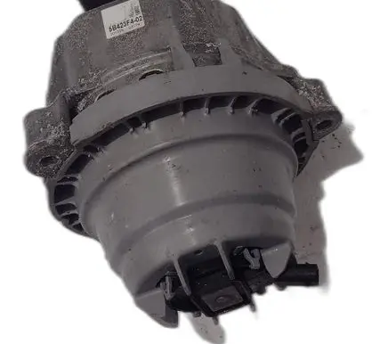 BMW 5 G60 G61 Engine mount vacuum valve 