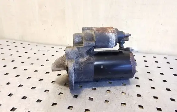 Renault Megane III Starter motor