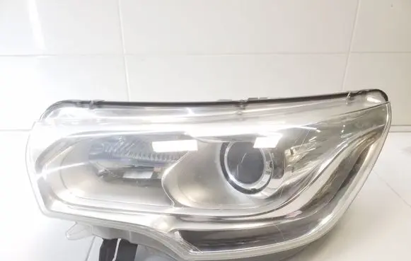 Citroen DS4 Headlight/headlamp 968789628004 9687896280