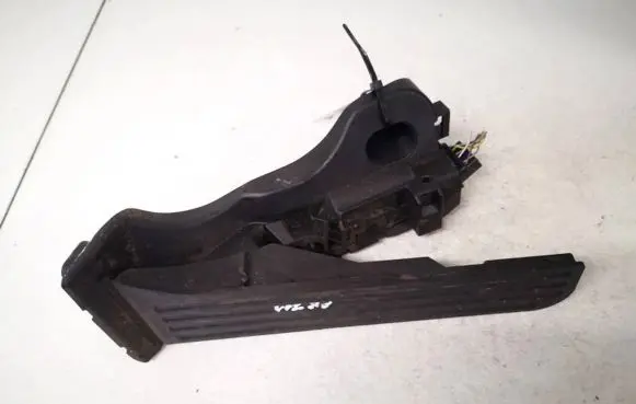 Volkswagen PASSAT B6 Accelerator throttle pedal 1k1721503l 6pv007500-00