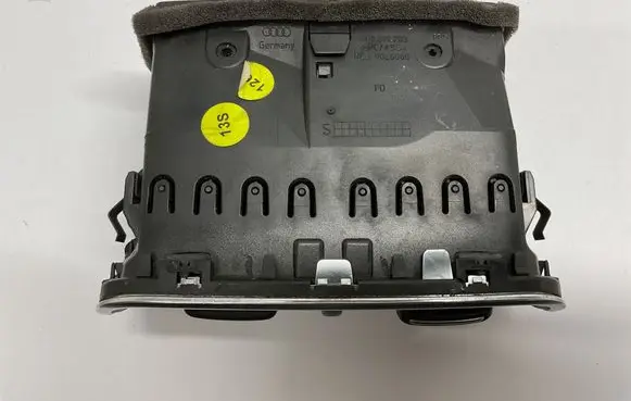 Audi A6 S6 C7 4G Rear air vent grill 4G0819203 9026000