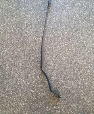 Ford S-MAX Front wiper blade arm 79363