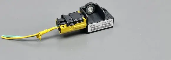 Honda CR-V Airbag deployment crash/impact sensor 77970SWAE113M4 5WK43786