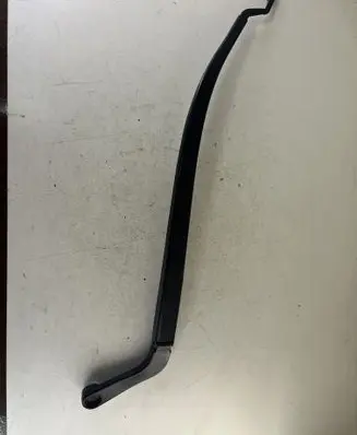 Jeep Cherokee Front wiper blade arm 