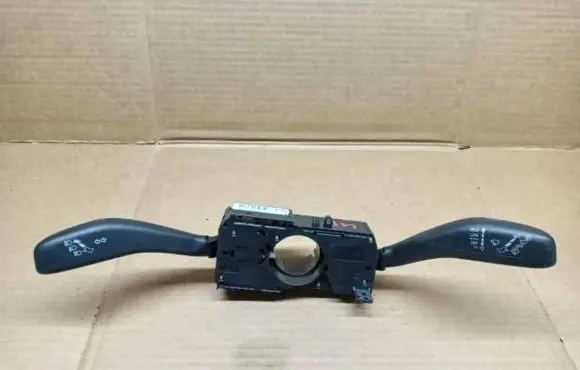 Volkswagen Up Wiper turn signal indicator stalk/switch 1S0953503C 1046970 409366URB