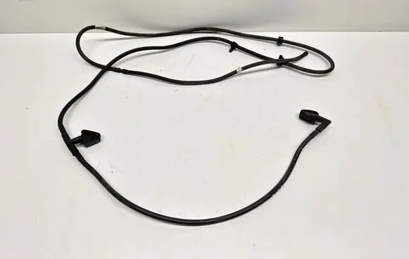 Ford Fiesta Windshield washer spray nozzle 
