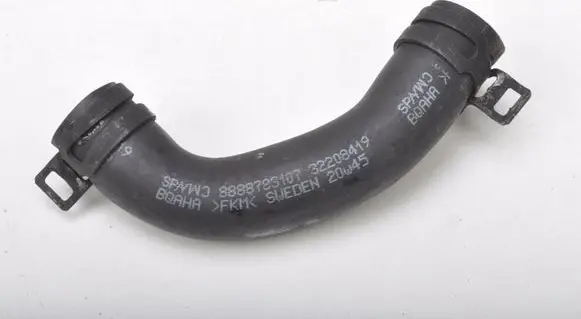 Volvo XC40 Engine coolant pipe/hose 32208419