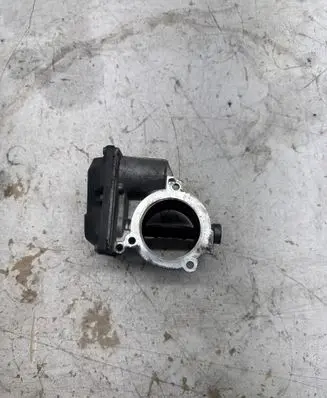 BMW X5 E70 Throttle valve 7806231 A2C53279057 18121001719