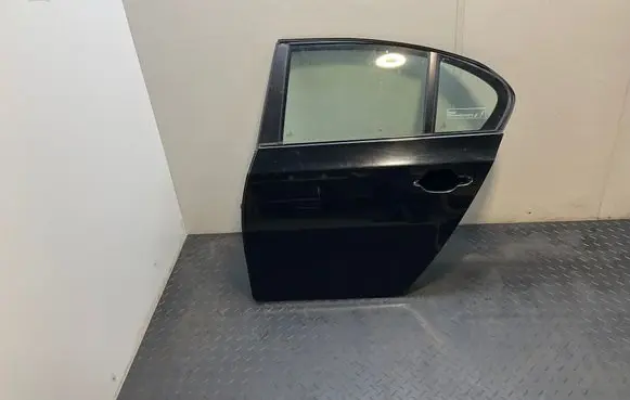 BMW 5 E60 E61 Rear door
