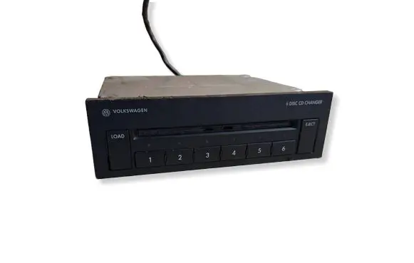 Volkswagen Bora CD/DVD changer VWZ3Z8B4625722 3B7035110