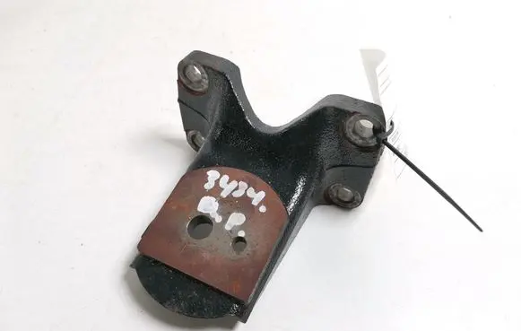 Toyota Land Cruiser (J150) Engine mounting bracket 12311-30061
