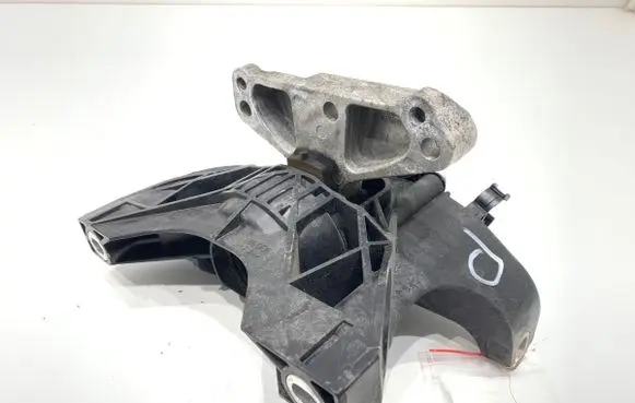 Peugeot 508 II Engine mounting bracket 9820297580