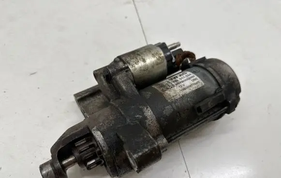 Audi A6 S6 C7 4G Starter motor 04L911024