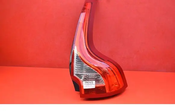 Volvo XC60 Rear/tail lights 31323035
