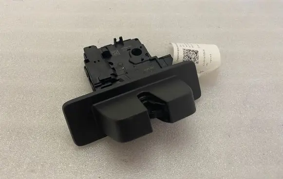 Jaguar XE Loading door lock GX73A442A66AA