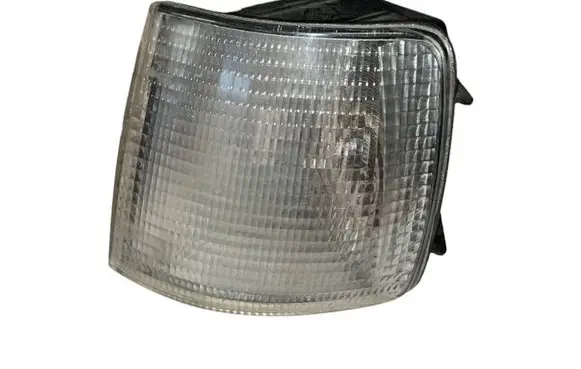 Volkswagen PASSAT B3 Front indicator light 357953049A 6R0142767