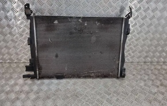 Nissan Qashqai+2 Coolant radiator