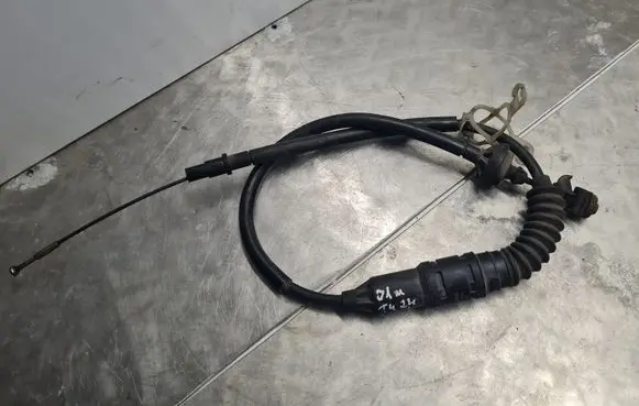 Volkswagen Transporter - Caravelle T4 Clutch cable 7D1721335KW