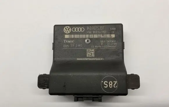 Volkswagen Caddy Gateway control module 1K0907530F 1K0907951