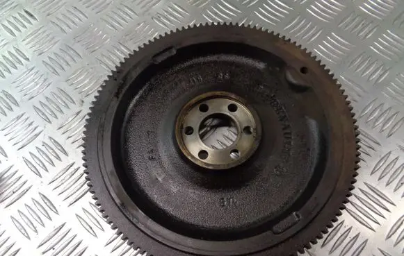 Renault Clio III Dual mass flywheel 