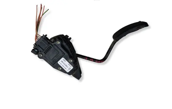 Nissan Primastar Accelerator throttle pedal 7700313060