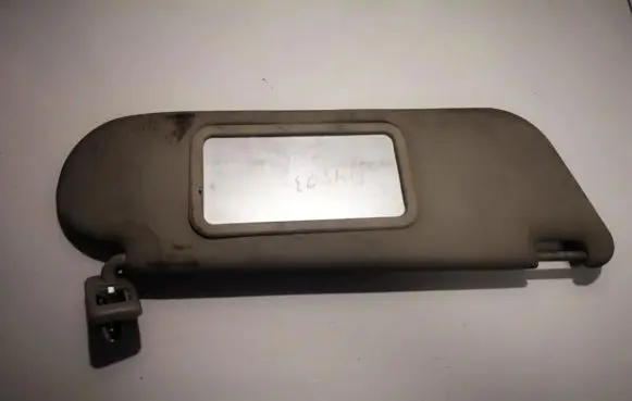 Sun visor