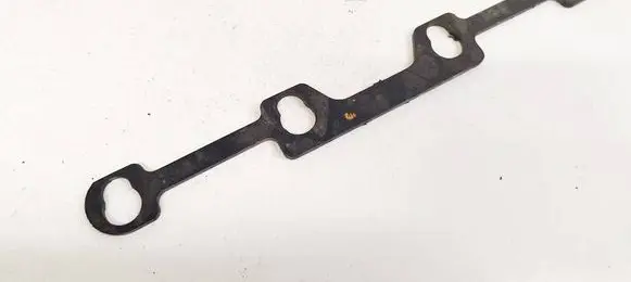 Land Rover Freelander Fuel Injector clamp holder MGC100060
