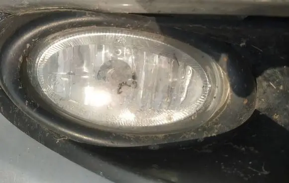 Honda FR-V Front fog light