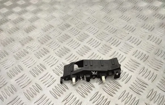 Hyundai Tucson TL Front bumper mounting bracket 86515D7000