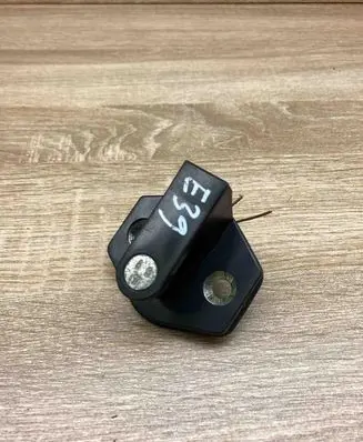 BMW 5 E39 Rear door lock loop/hook striker 8176350 WITHPLUG