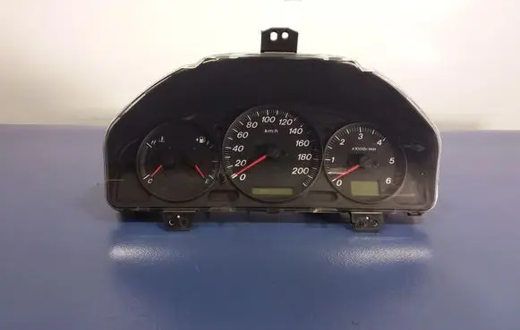 Mazda MPV II LW Speedometer (instrument cluster) LD6355430
