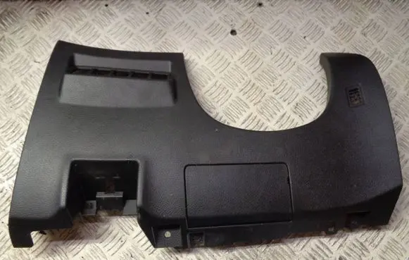 Nissan Pulsar Dashboard lower bottom trim panel 684623ZL0A