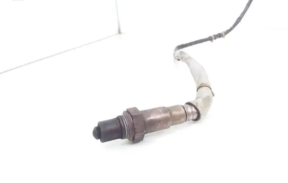Volkswagen PASSAT B6 Lambda probe sensor 06F906262H 0258017010